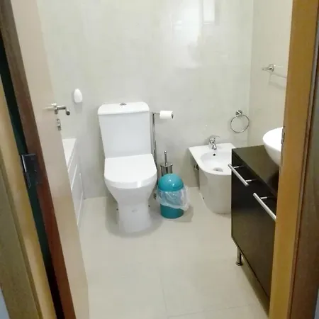 Apartament 2 Bedrooms Appartement With Wifi At Nazare 1 Km Away From The Beach Nazaré